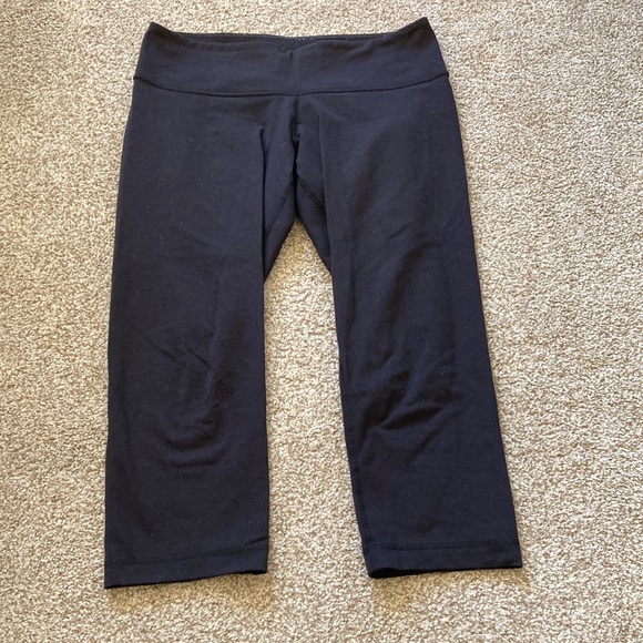 Lululemon Black Original Wunder Under 21” Mid-rise Crops—Luon - Picture 1 of 10